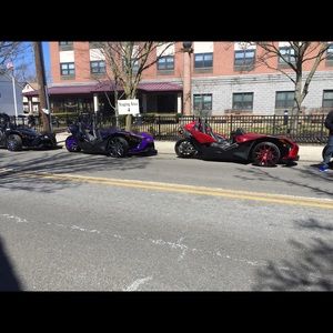 Meet your Posher, Nira